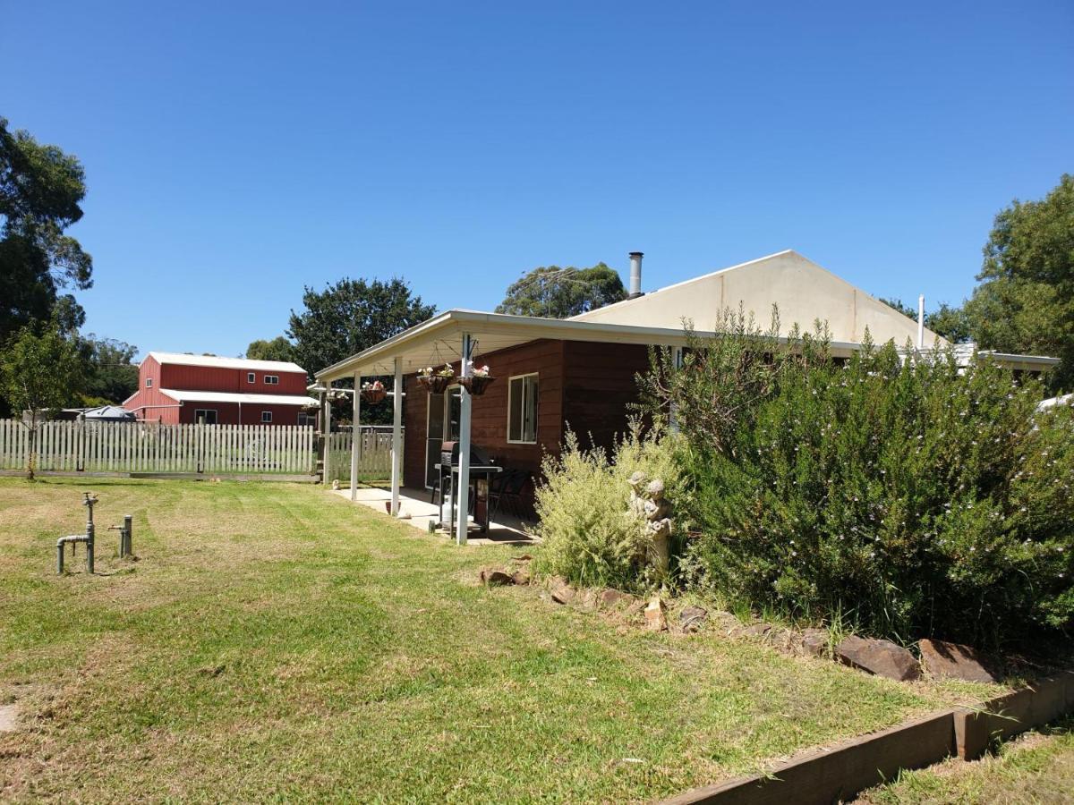 Dixiglen Farm Bed and Breakfast Dixons Creek Buitenkant foto